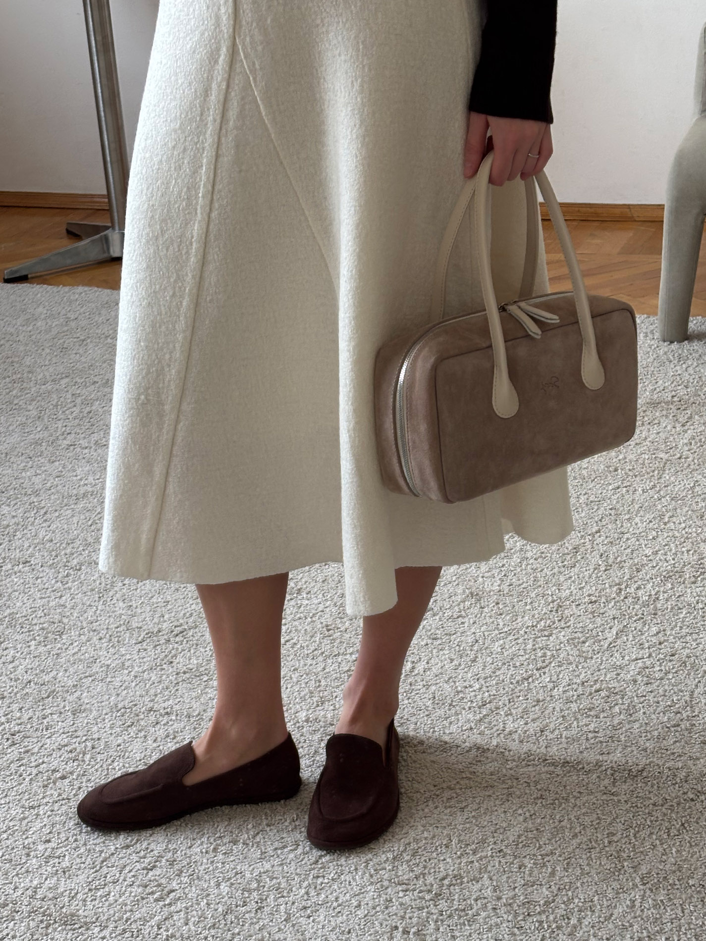 Сумка-багет натуральная замша/кожа бежевого цвета