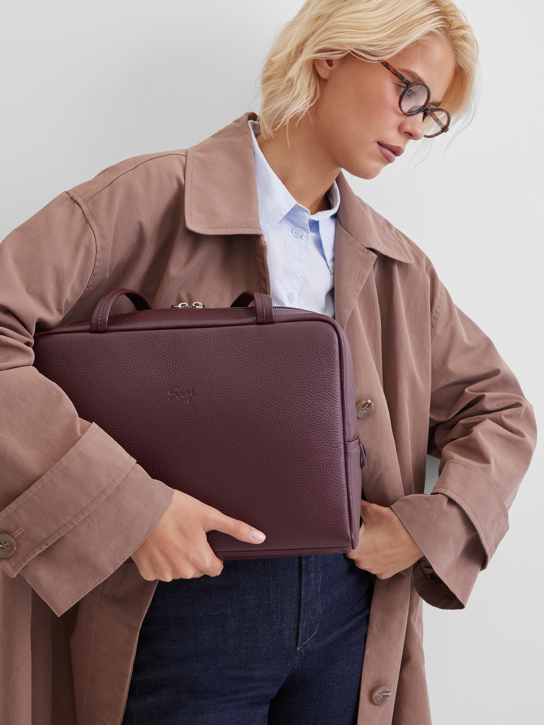 Сумка Айтишница 14 дюймов Кожаная сумка Айтишница 14 дюймов цвета бургунди