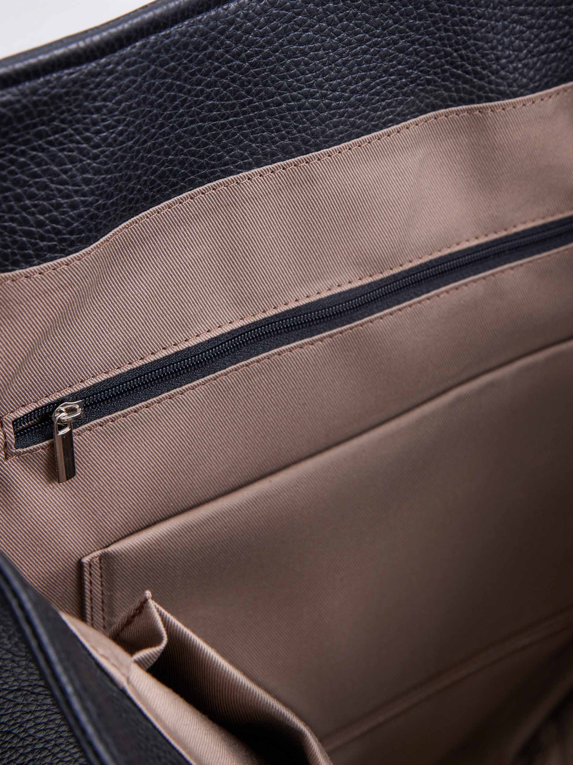 Шоппер 16 дюймов Кожаный шоппер для ноутбука 16 дюймов черного цвета