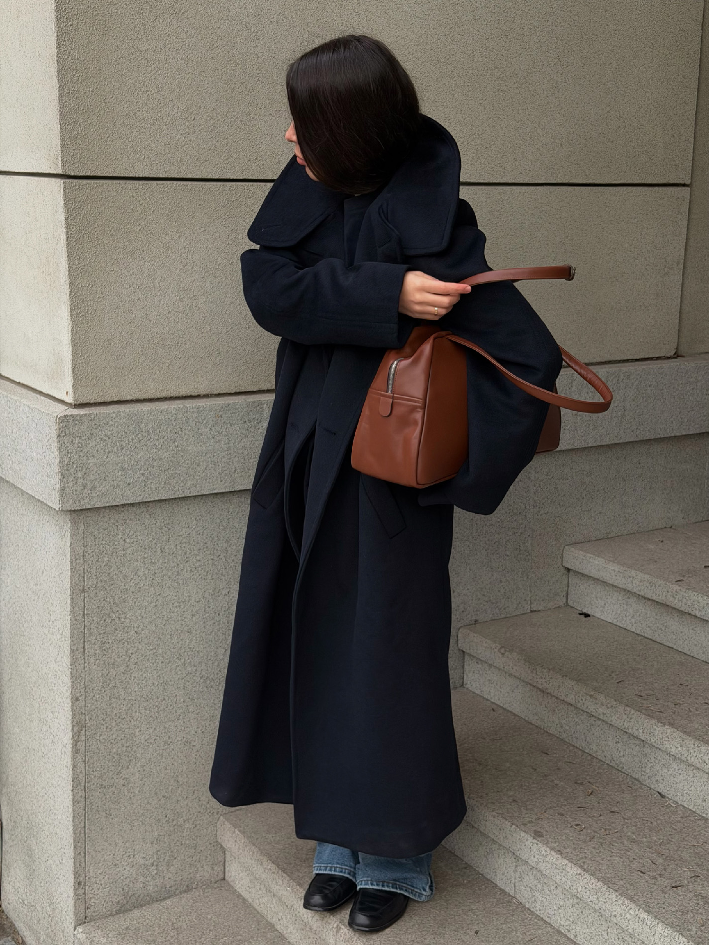 Кожаная сумка для ноутбука 14 дюймов коньячного цвета