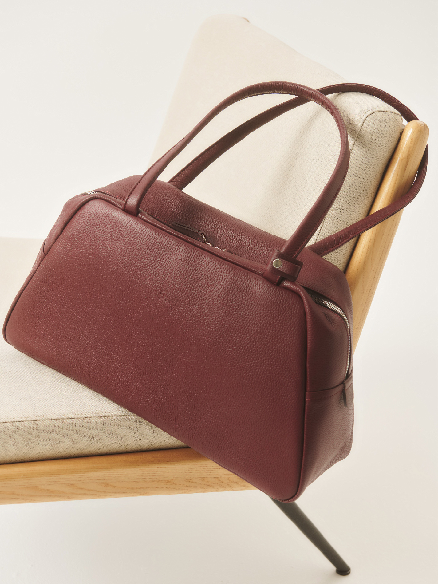 Кожаная сумка для ноутбука 14 дюймов цвета бургунди