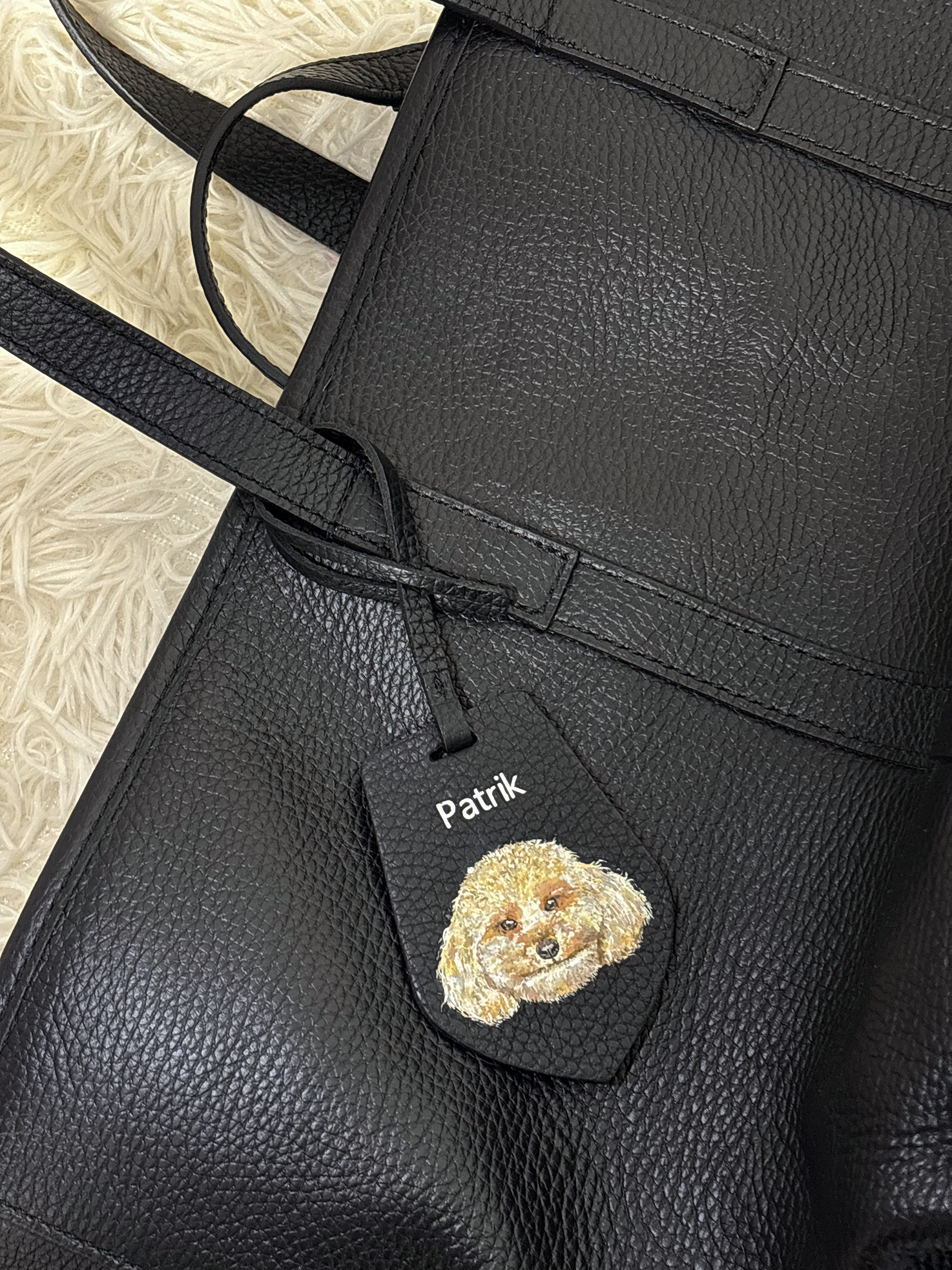 Тег для персонализации и портрета питомца черного цвета