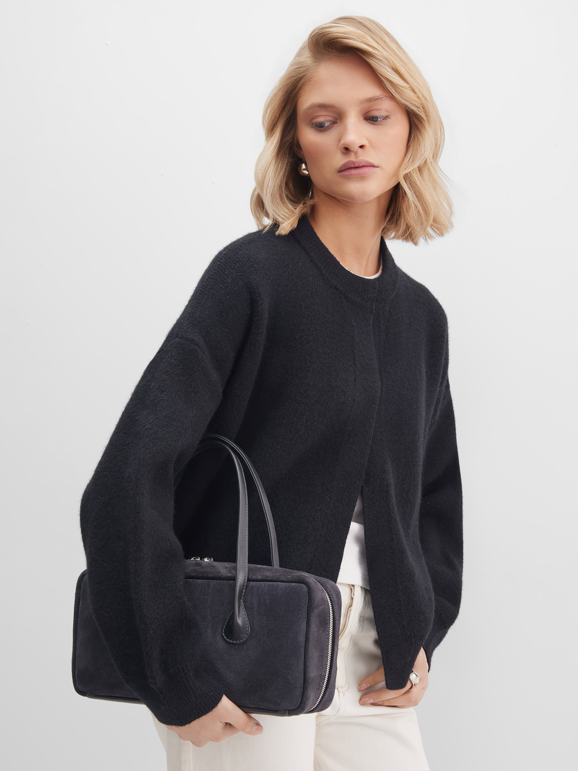 Сумка-багет из натуральной замши Сумка-багет натуральная замша/кожа синего цвета