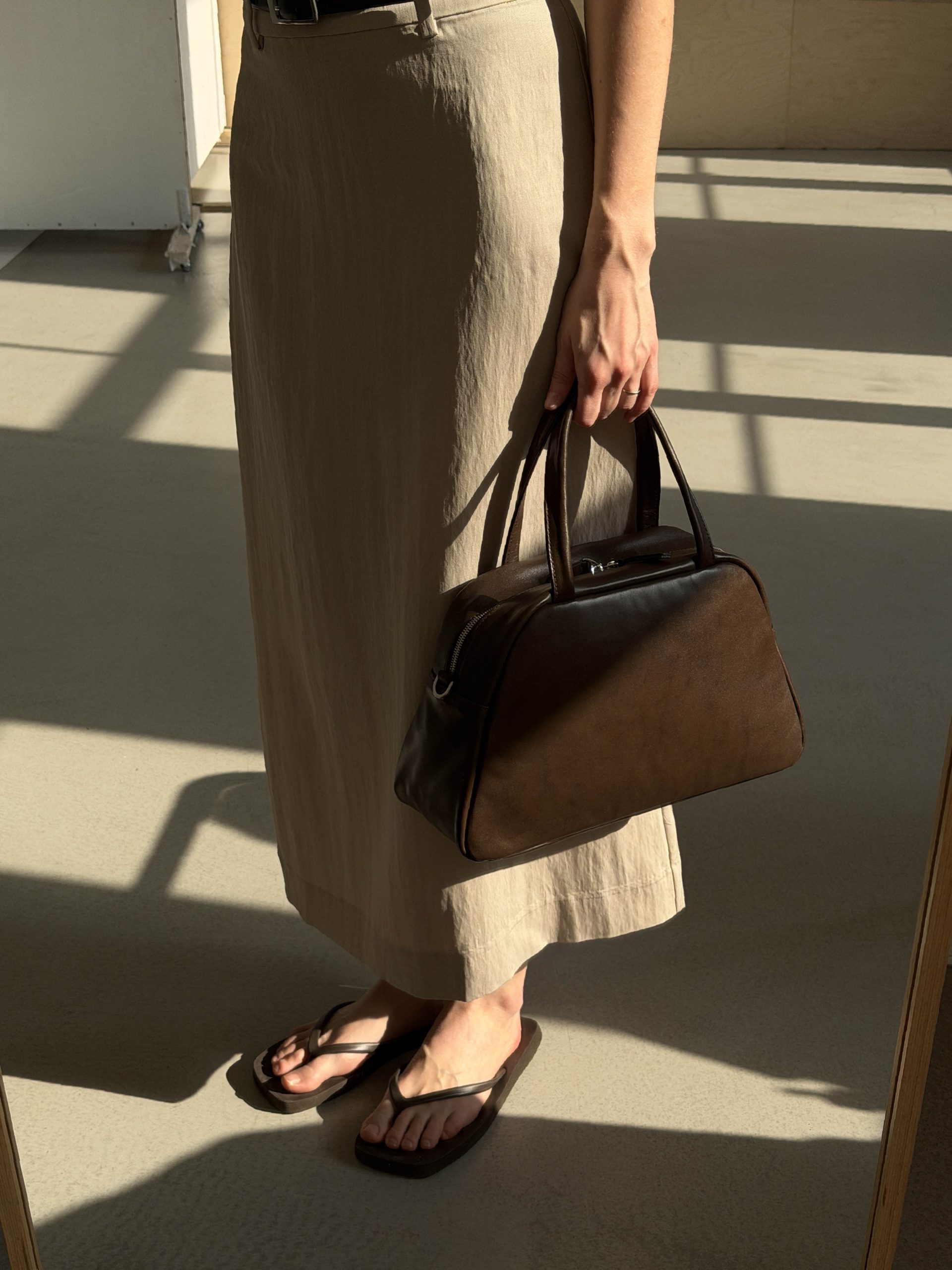 Кожаная сумка Balance MINI коричневого цвета для планшета 11 дюймов