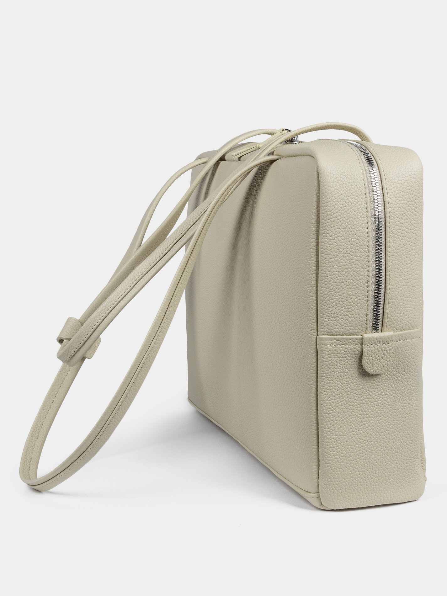 Сумка Айтишница 15 дюймов Кожаная сумка Айтишница 15 дюймов молочного цвета