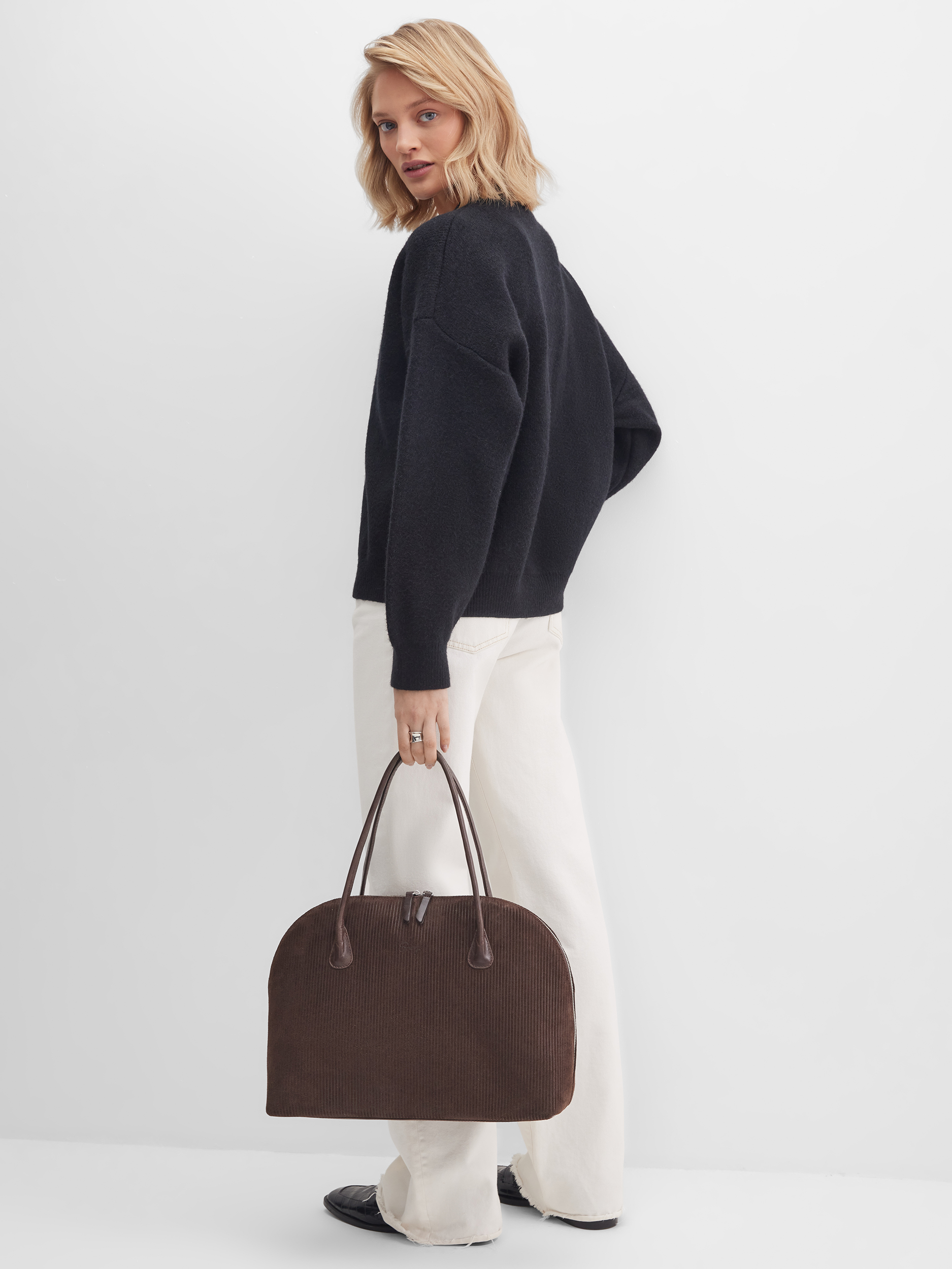 Замшевая сумка коричневого цвета для ноутбука 14 дюймов