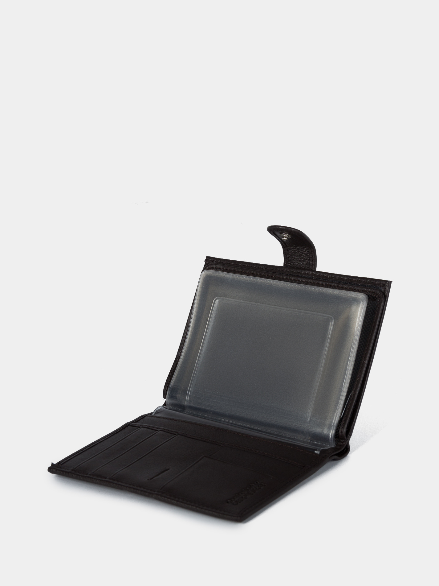 Обложка для документов из натуральной кожи Обложка для документов из натуральной кожи темно-коричневого цвета