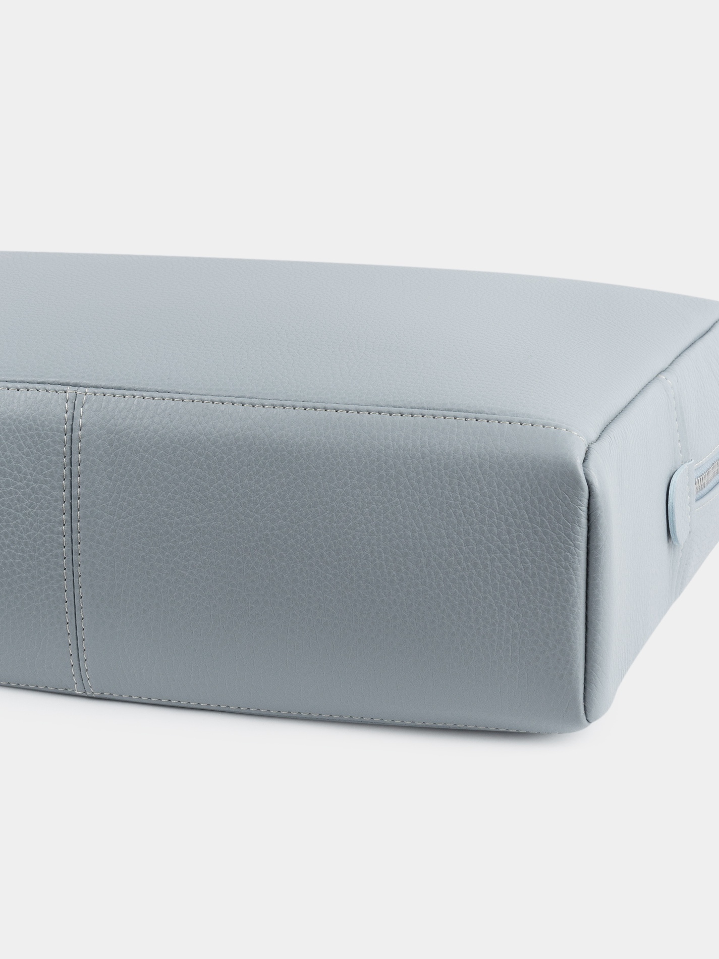 Сумка Айтишница 15 дюймов Кожаная сумка Айтишница 15 дюймов небесного цвета