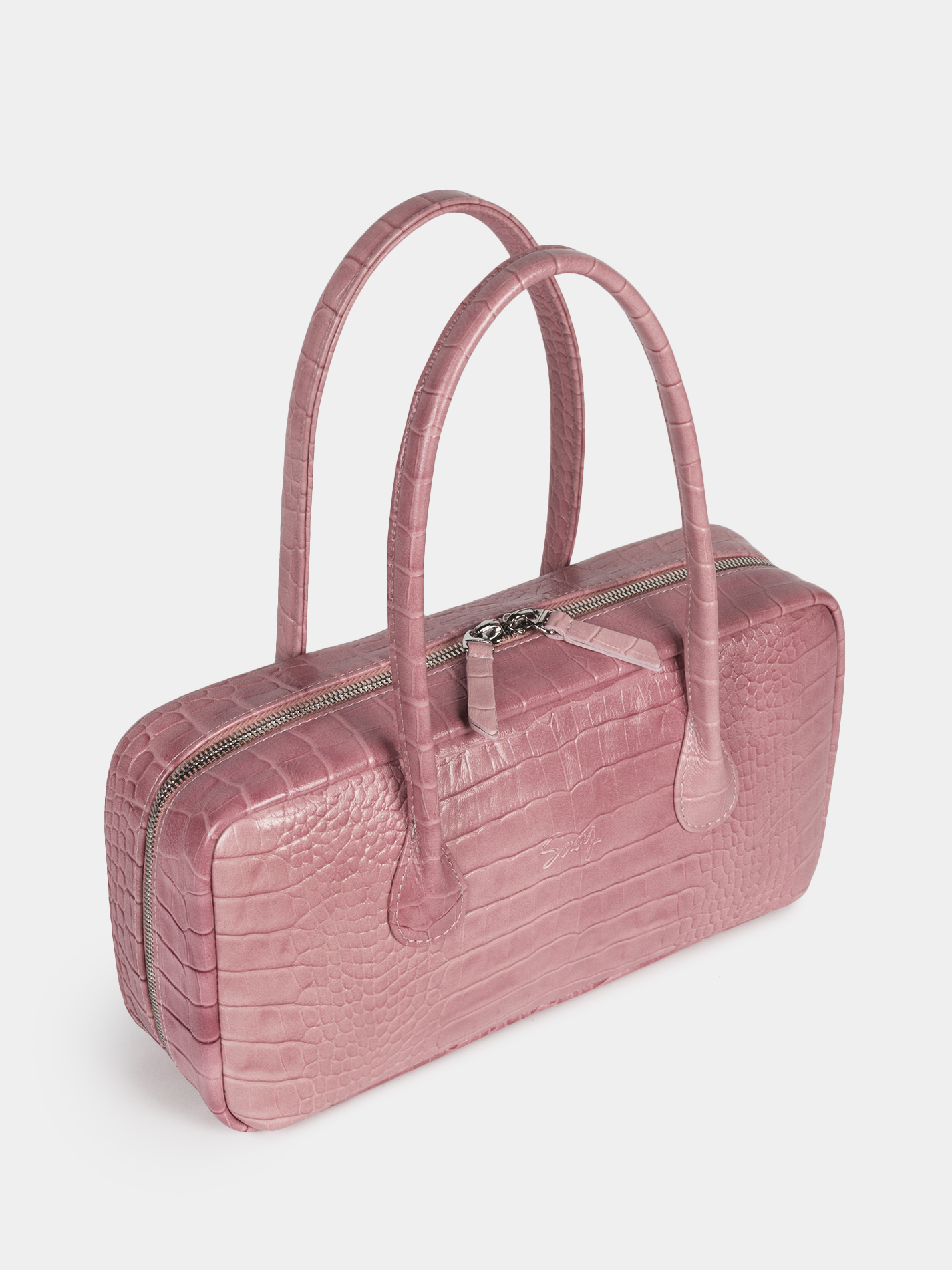 Кожаная сумка-багет розового цвета с тиснением под крокодила
